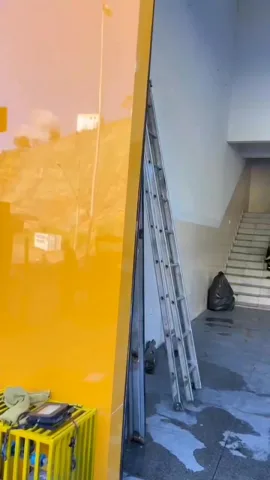Invista na imagem do seu negócio! 🚀 As fachadas em ACM não são apenas bonitas, são duráveis, resistentes e valorizam a…