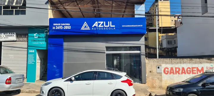 Autoescola Azul - Caratinga - MG — Fachadas em ACM